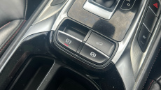 MG Hs 1.5 T-GDI PHEV Exclusive 5dr Auto Hatchback